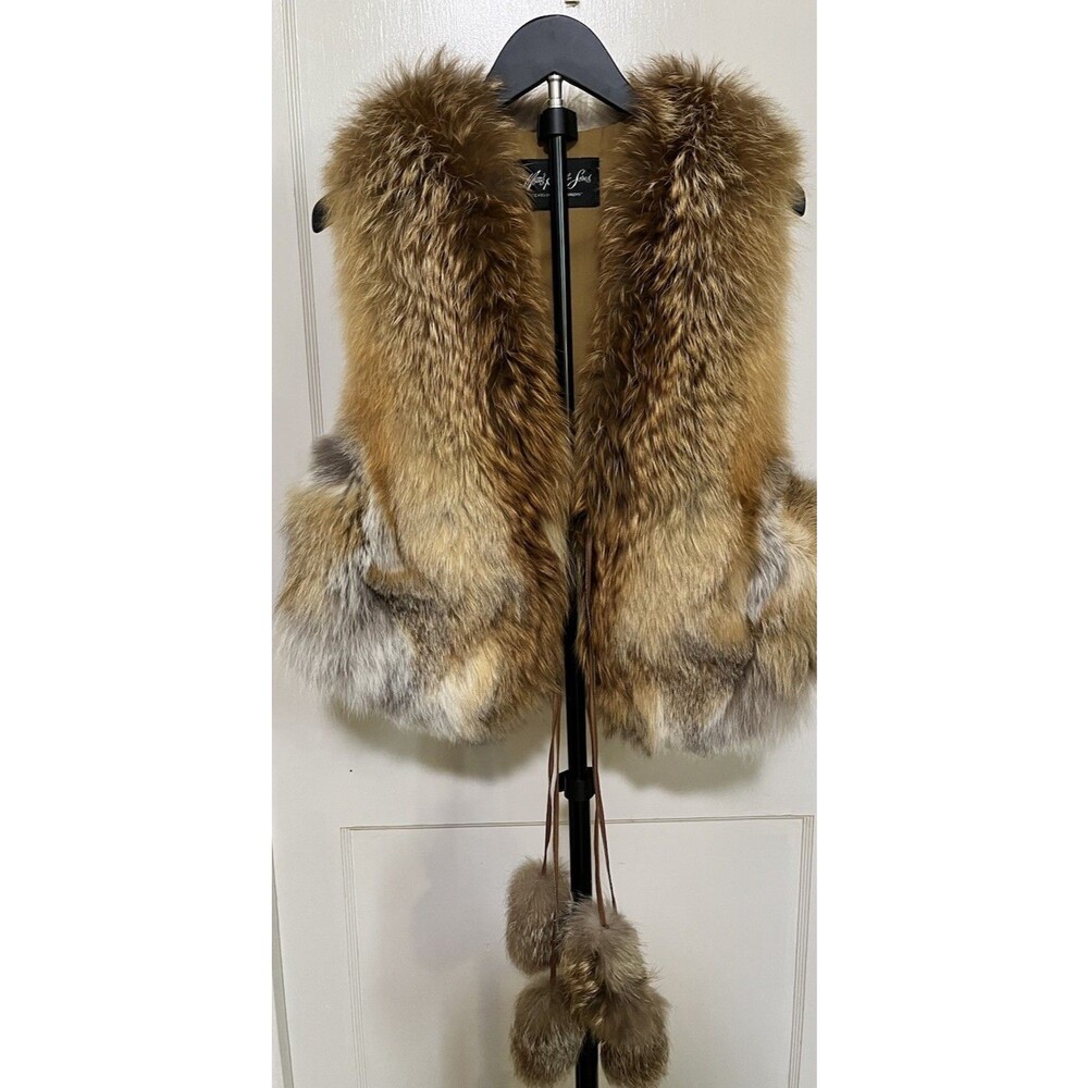 Fox Fur Vest Vintage Fluffy Waist Length W/ 4 Pom Poms & Pockets Size Small
